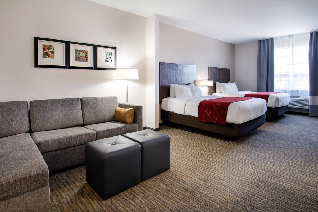 Comfort Suites San Angelo Near University Exterior photo